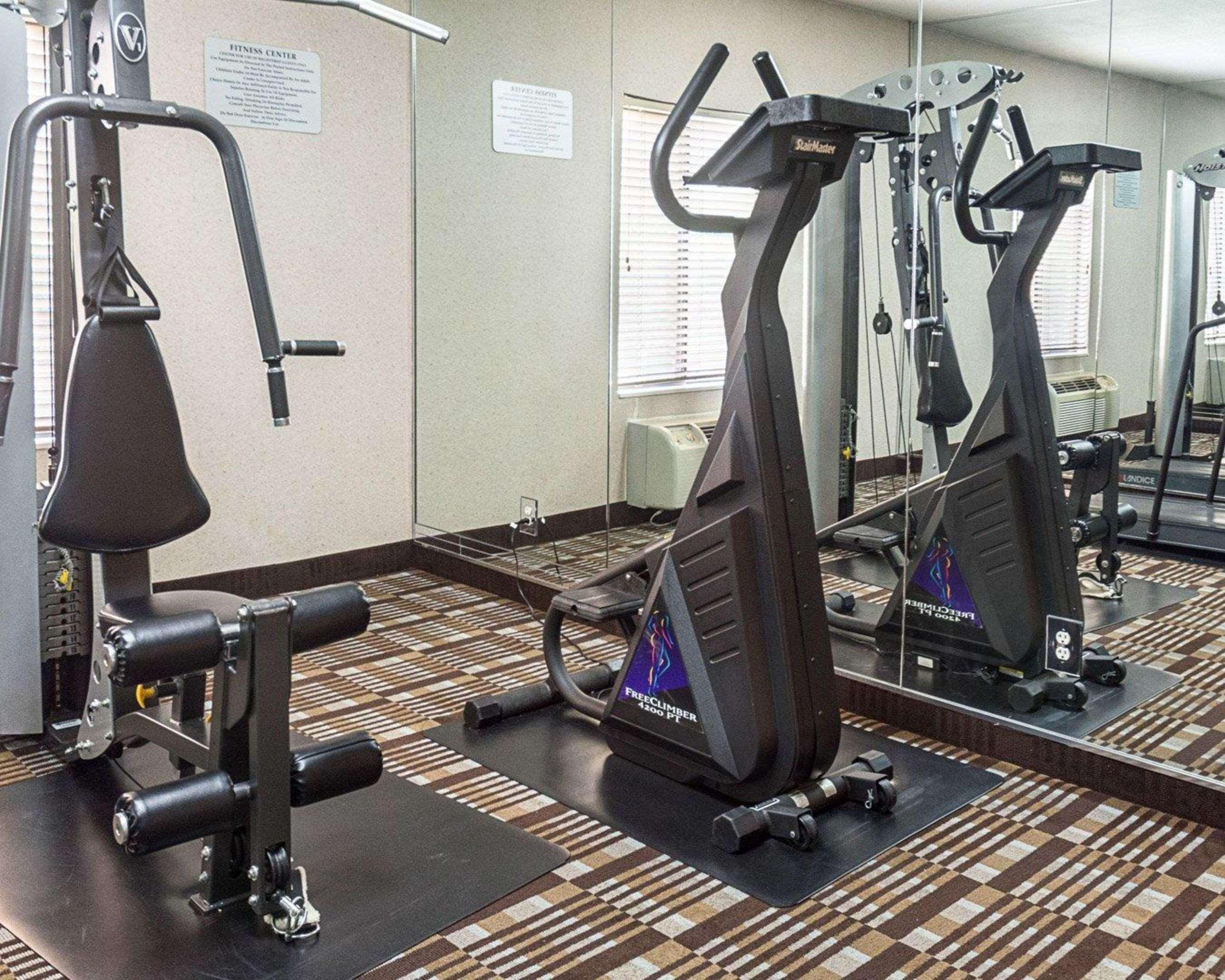 퀄리티 인 앤 스위트 콴티코 호텔 스태포드 외부 사진